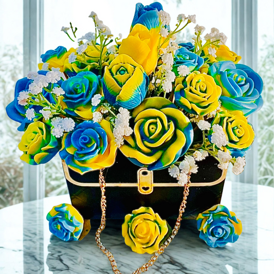 Three Center Rose - Luxury Flower Bouquet (Handcrafted Upon Order)